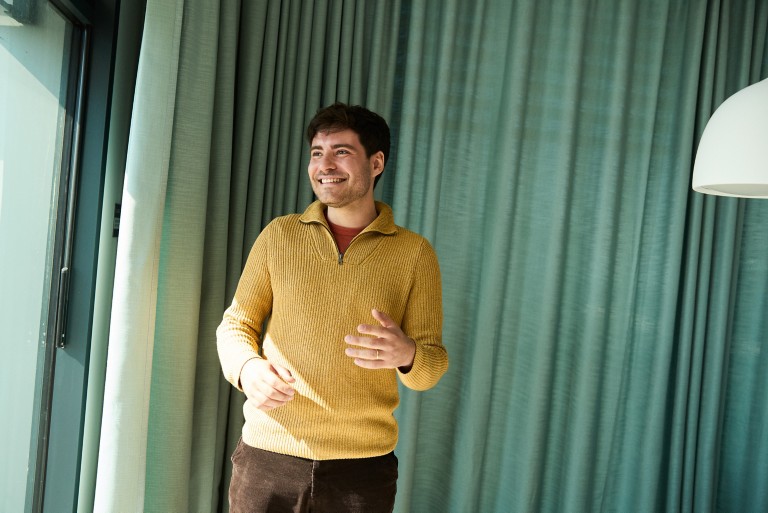 Guilherme travaille pour Novo Nordisk Production à Chartres