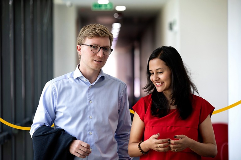 Rasmus Poulsen ir Milan Misra iš „Novo Nordisk“, Danija ir Indija.