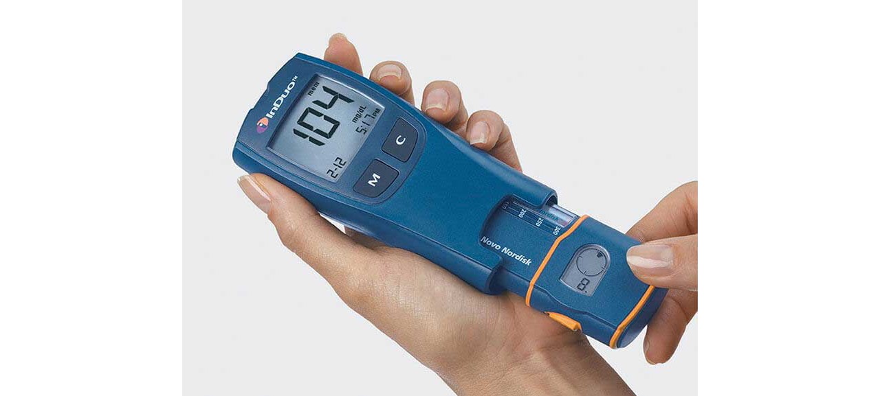 InDuo combination insulin delivery device and blood sugar monitor from 2001.