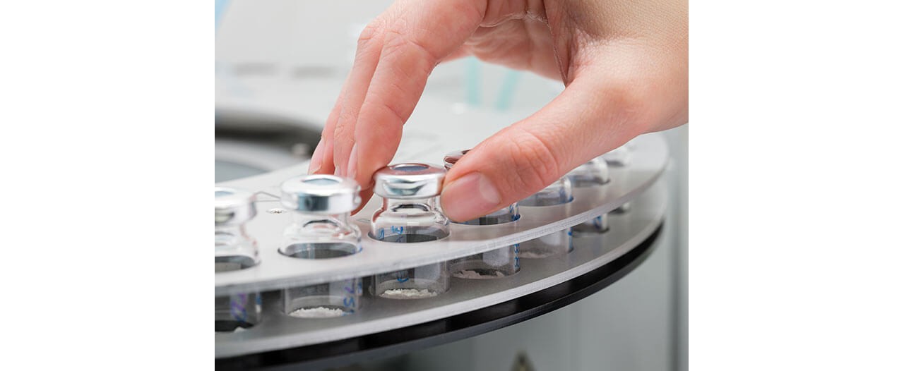 De ontdekking en ontwikkeling van nieuwe eiwit- en peptidegebaseerde therapieën.