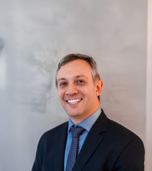 This is the profile picture of the speaker