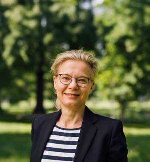 This is the profile picture of the speaker