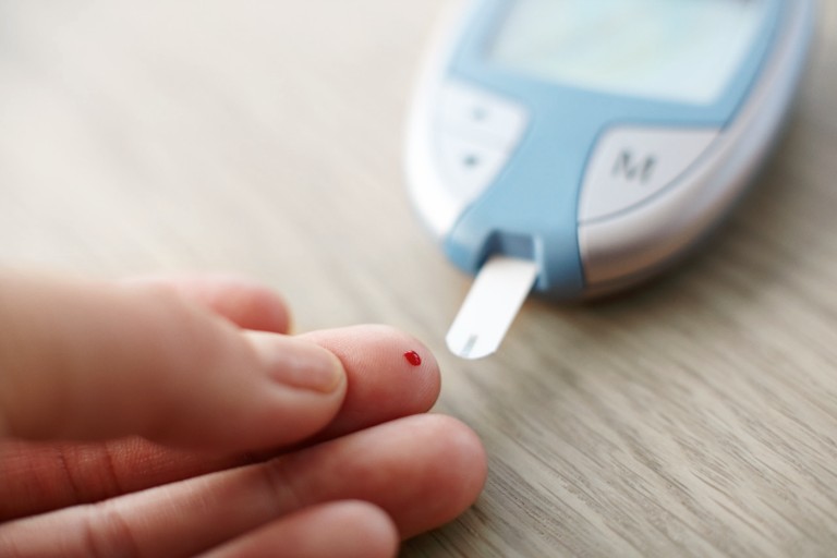 Monitoring blood glucose levels