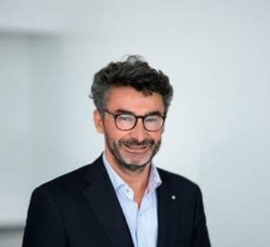 This is the profile picture of the speaker