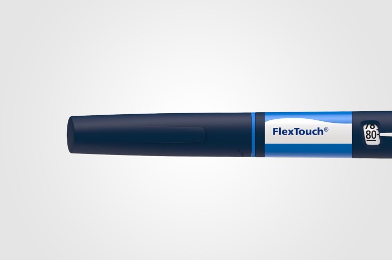FlexTouch® with a cap on.